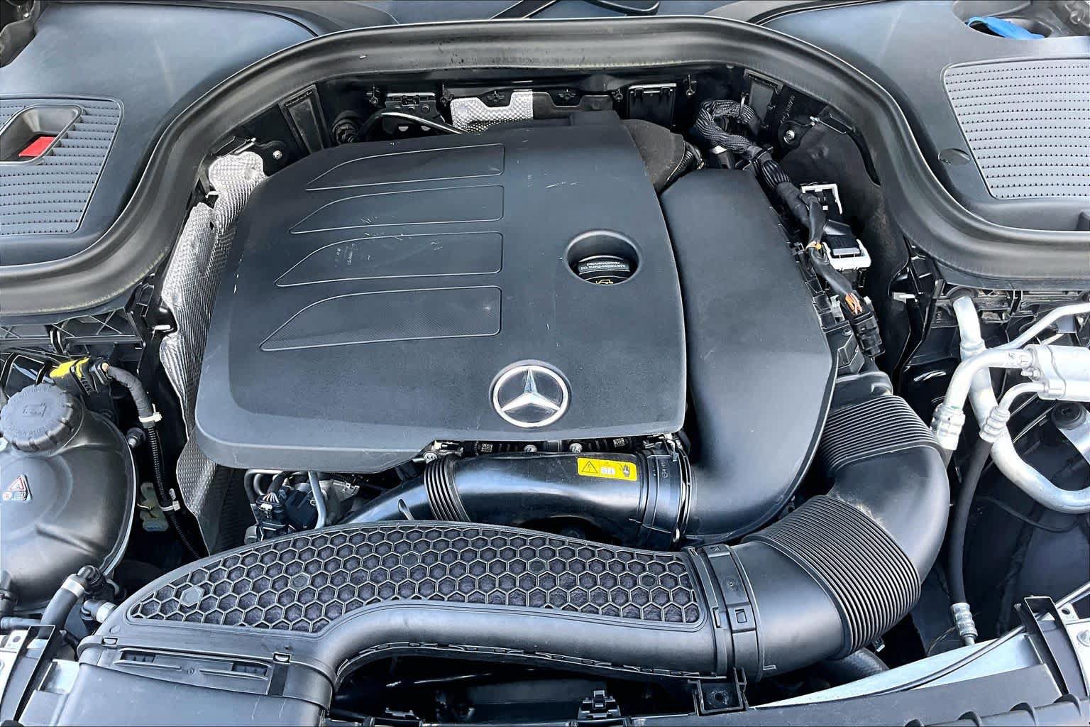 Used 2021 Mercedes-Benz GLC 300 image 33