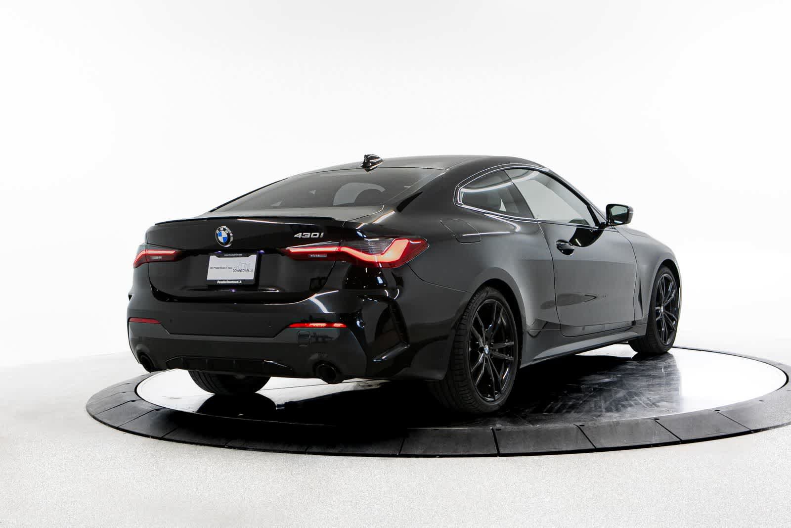 Used 2023 BMW 430i Coupe w/ M Sport Package RWD image 7