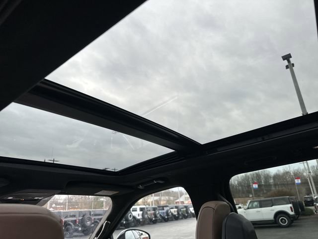 Used 2025 Lincoln Navigator Black Label image 18