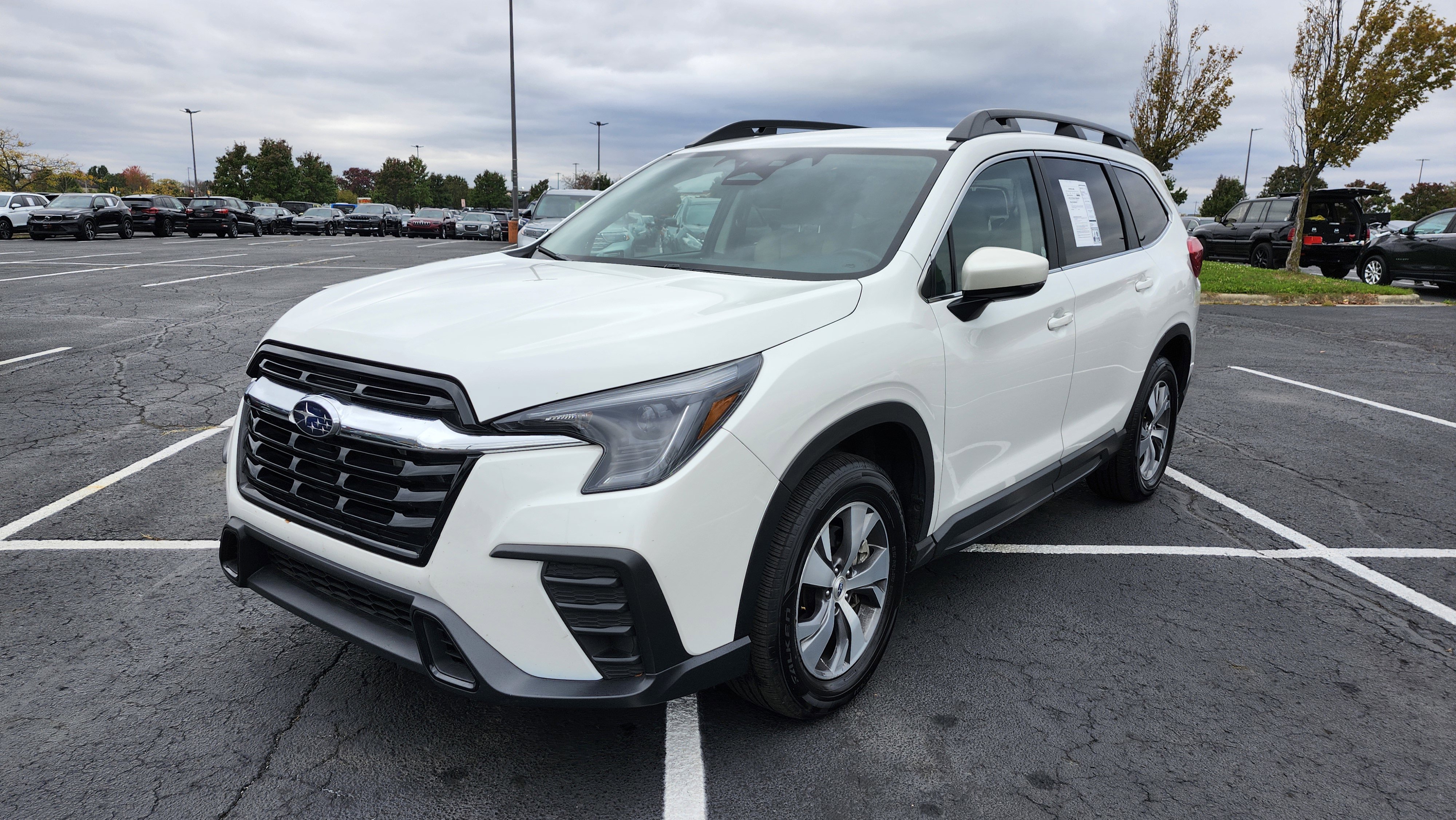 Used 2025 Subaru Ascent Premium image 7