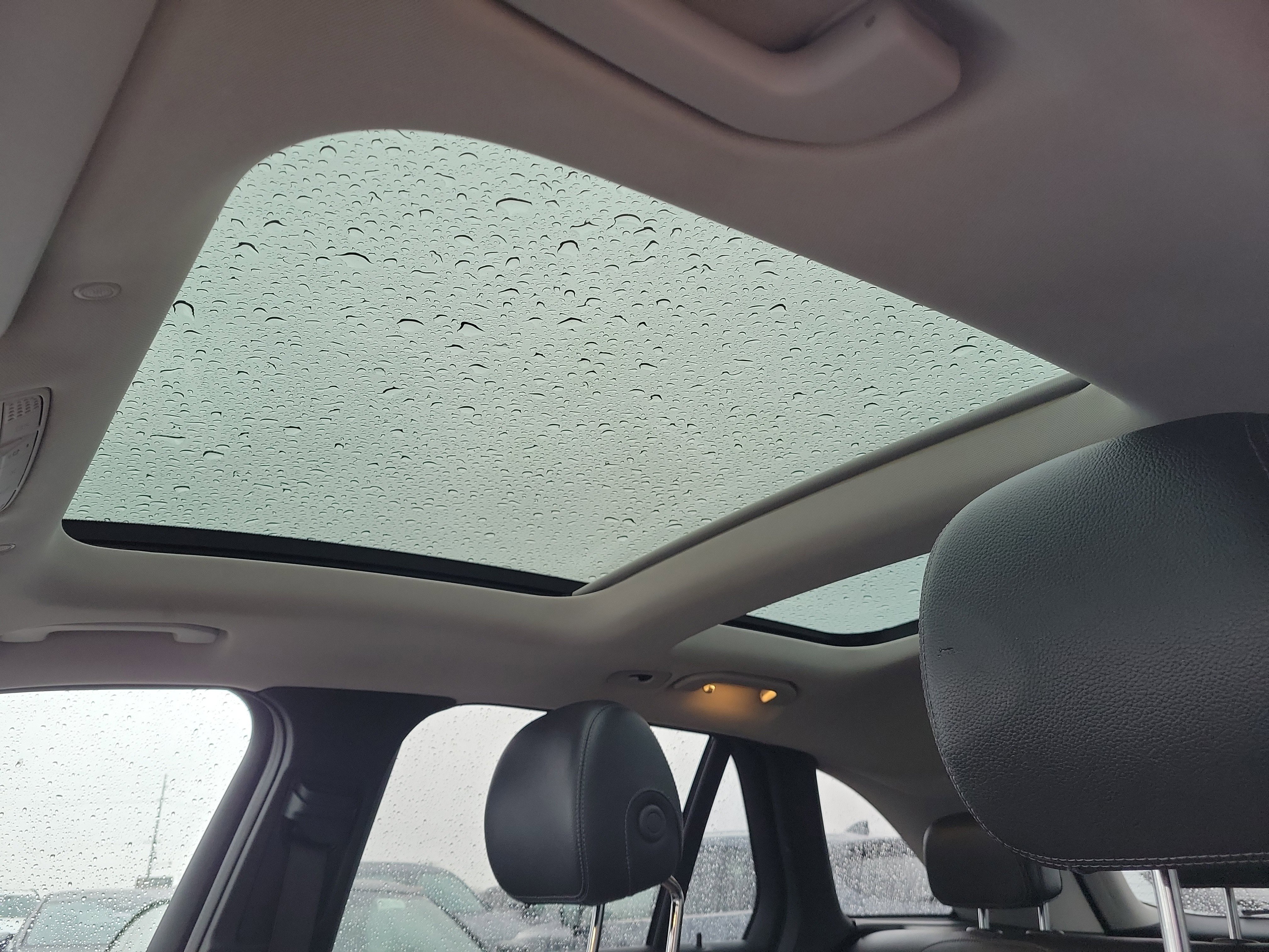 Used 2020 Mercedes-Benz GLC 300 4MATIC image 19