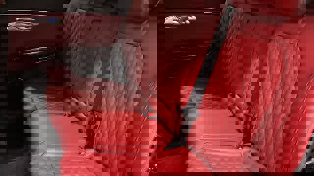 Used 2025 Genesis GV70 3.5T Sport w/ Sport Prestige Package AWD/4WD image 30