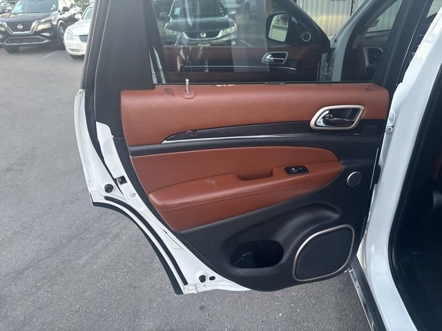 Used 2016 Jeep Grand Cherokee Summit w/ Skid Plate Group image 18