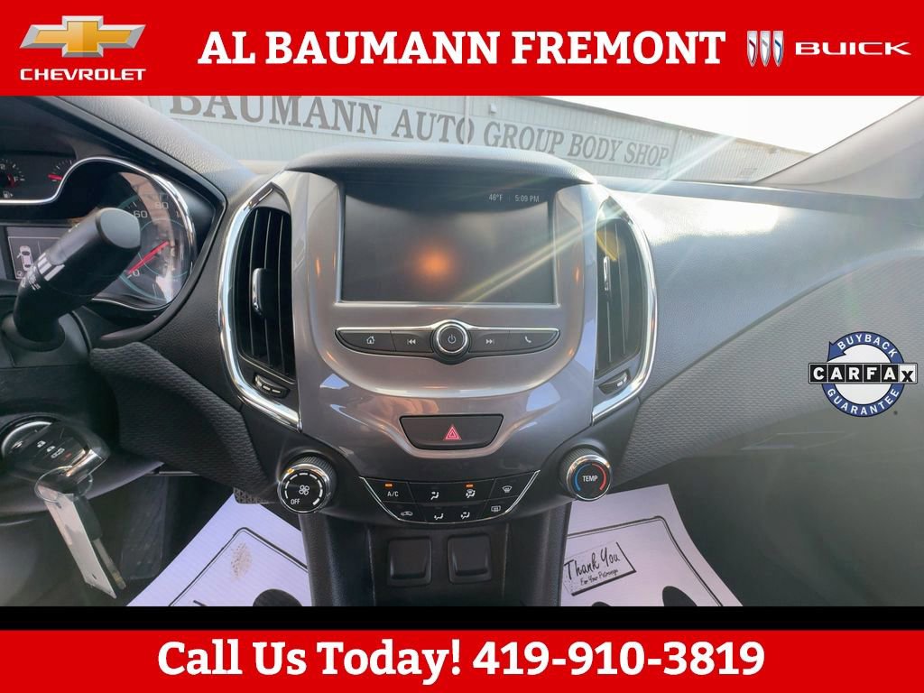 Used 2018 Chevrolet Cruze LT FWD image 24