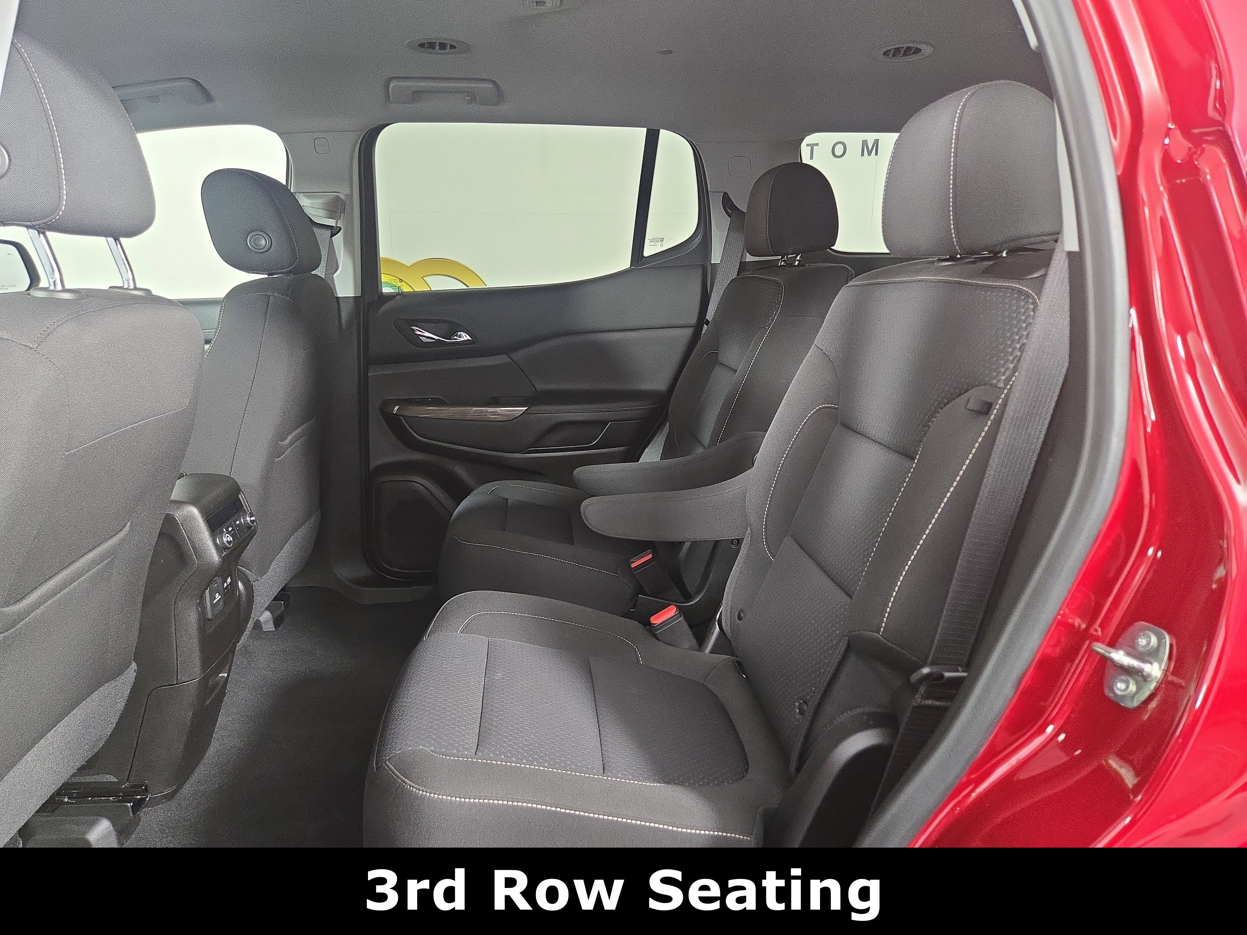 Used 2023 GMC Acadia SLE w/ Driver Convenience Package image 12