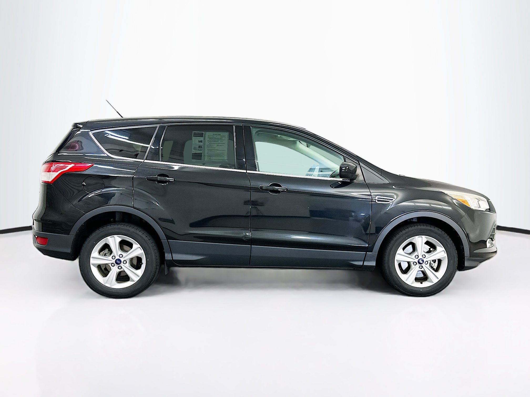 Used 2015 Ford Escape SE AWD/4WD image 10