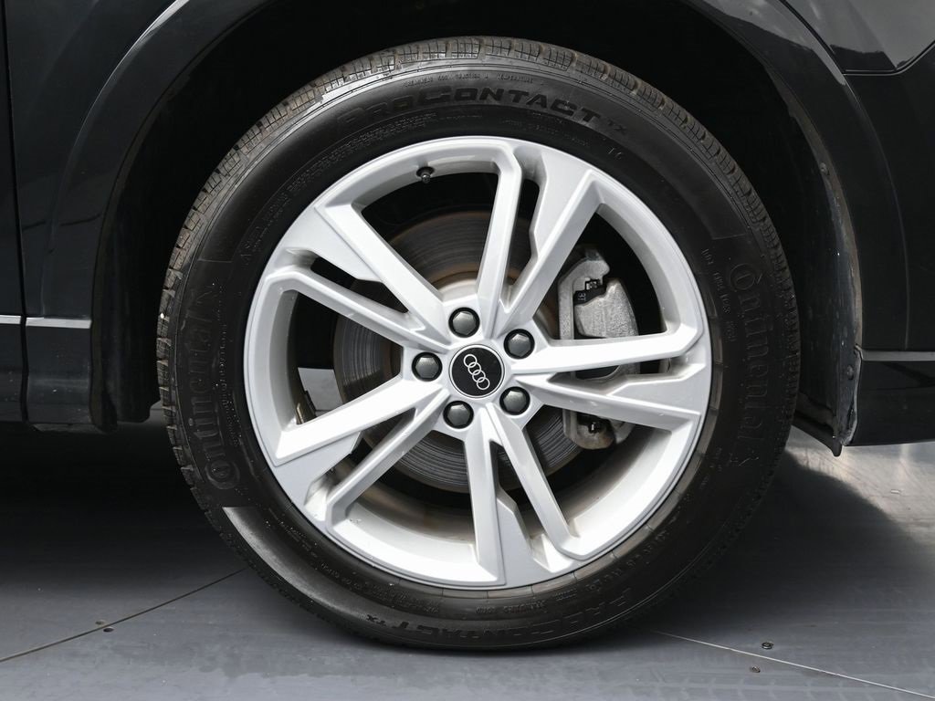 Used 2022 Audi Q3 2.0T Premium Plus w/ Premium Plus Package image 13