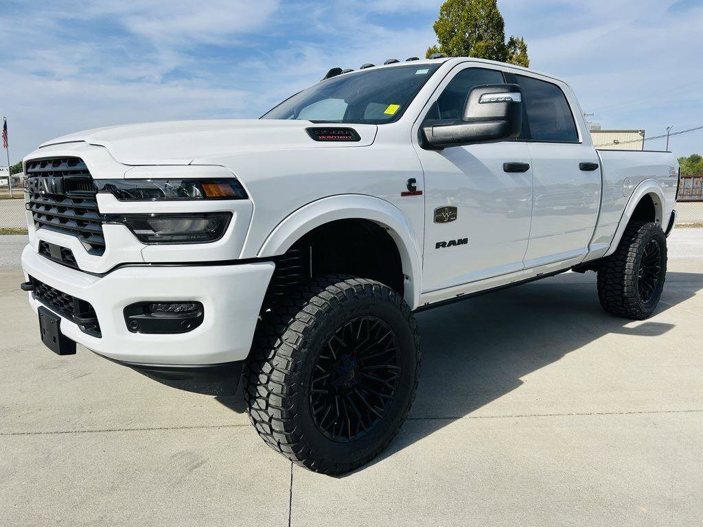 New 2025 RAM 3500 Big Horn image 33