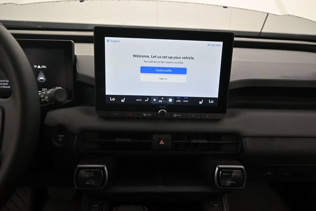 Used 2026 Toyota RAV4 SE AWD/4WD image 7