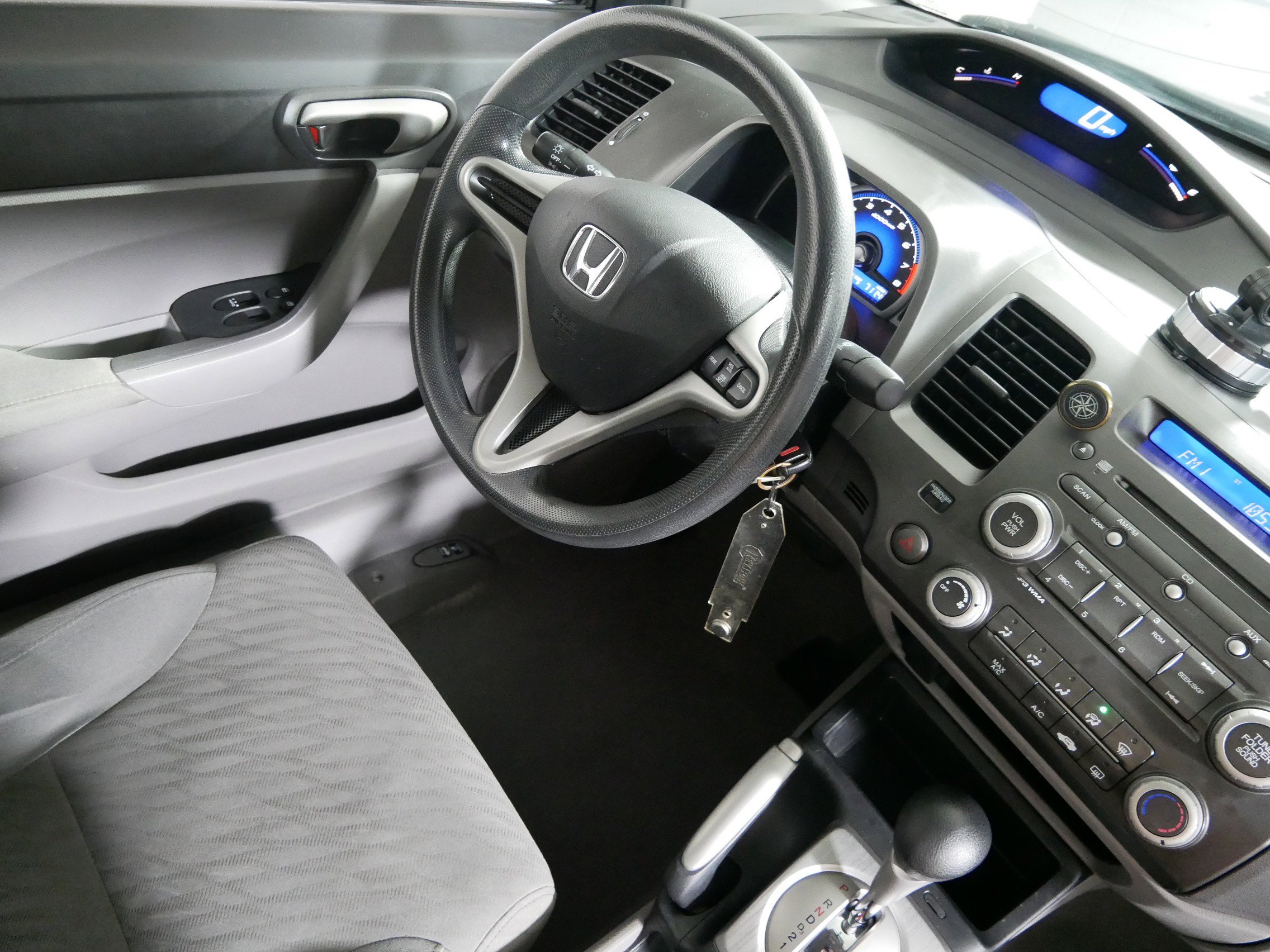 Used 2010 Honda Civic LX image 9