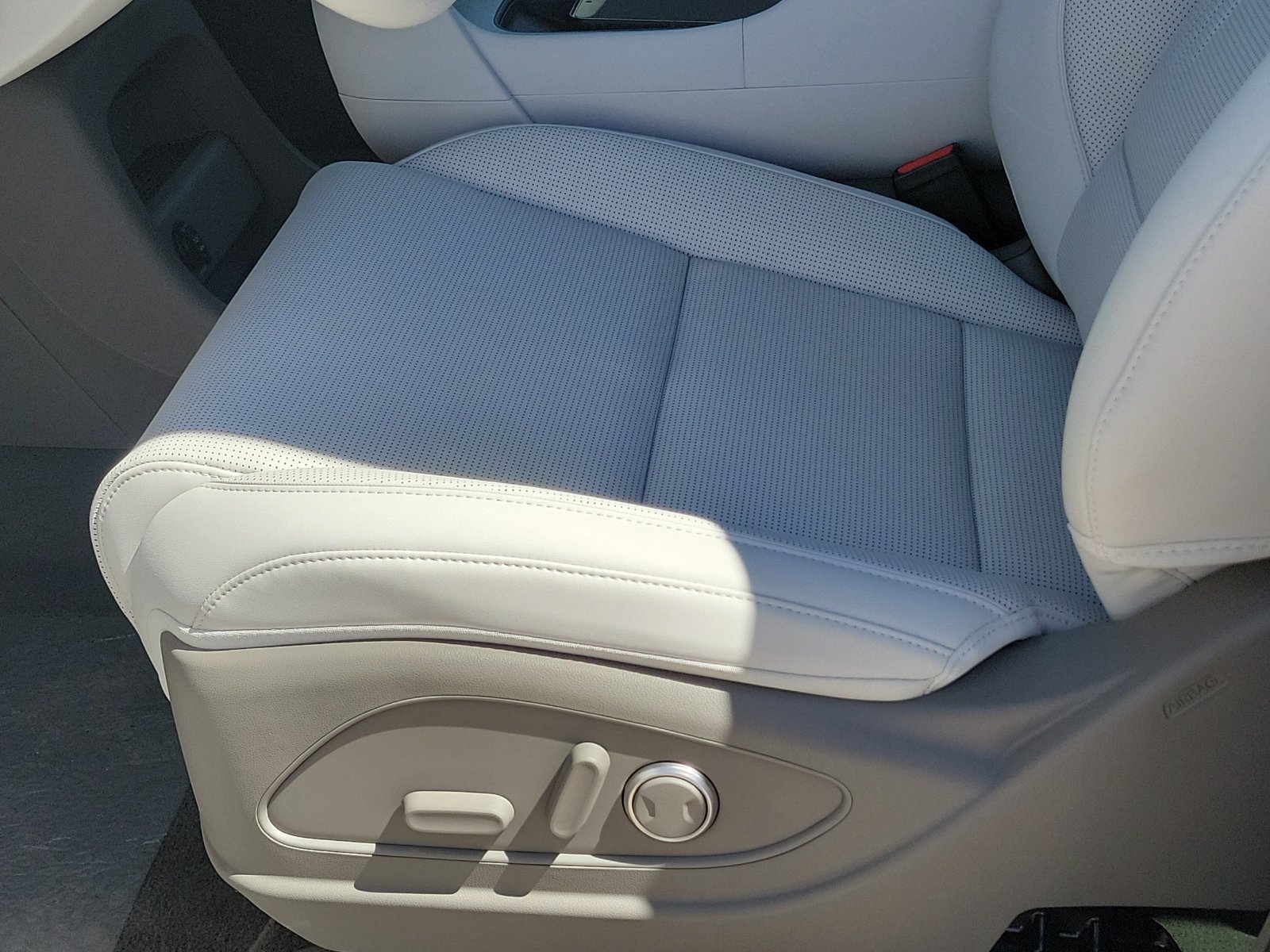 New 2026 Hyundai Palisade SEL AWD/4WD image 16