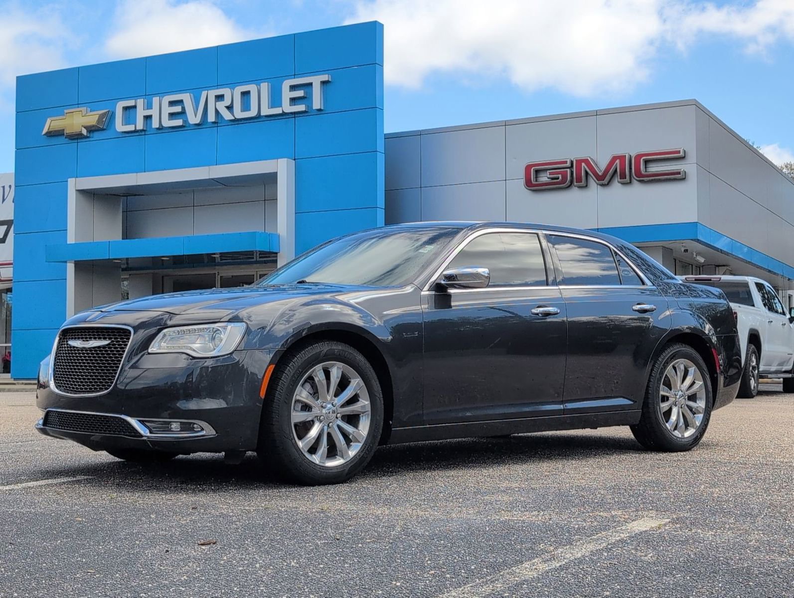 Used 2019 Chrysler 300 Limited