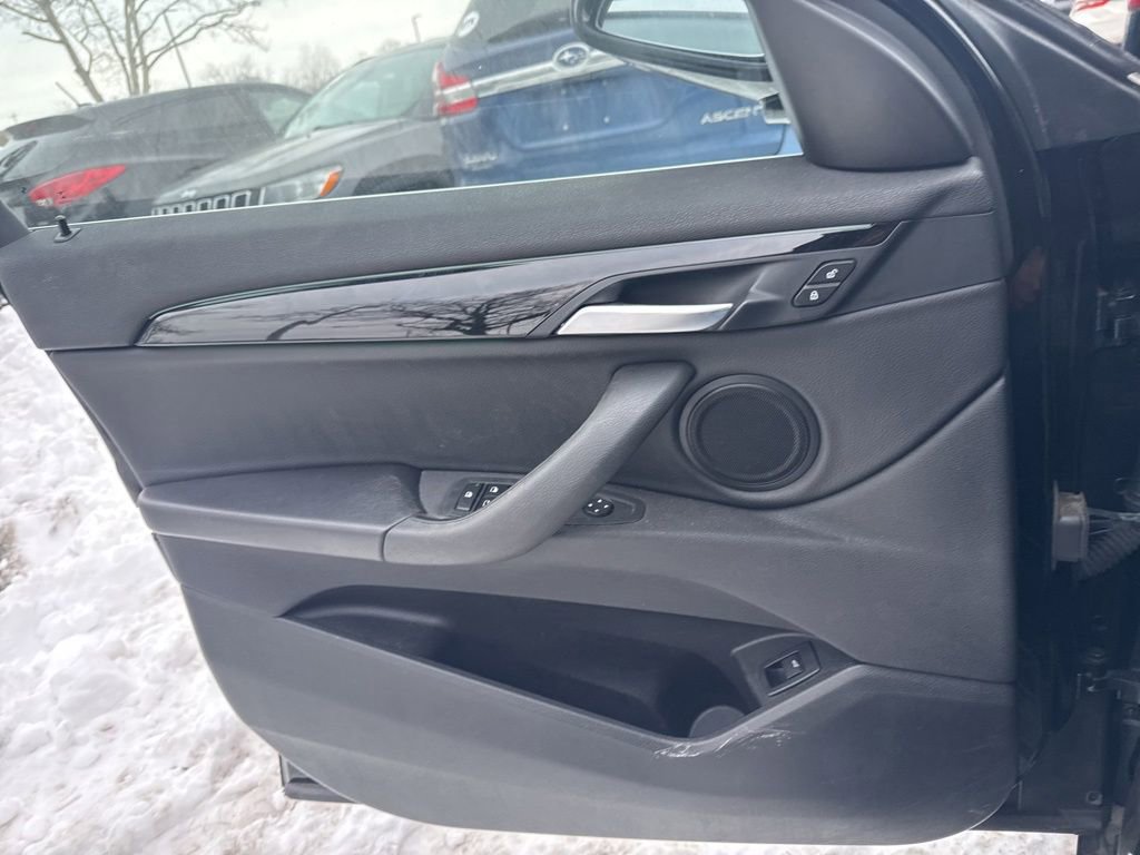 Used 2018 BMW X2 sDrive28i image 9