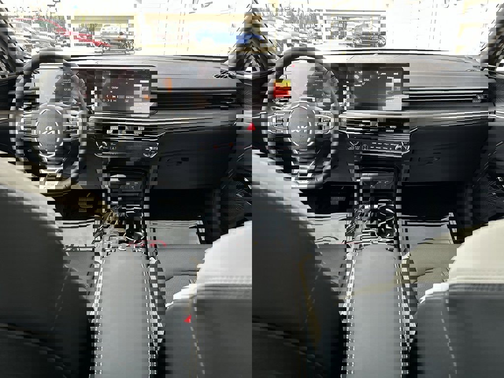 New 2026 Kia K5 GT-Line image 17