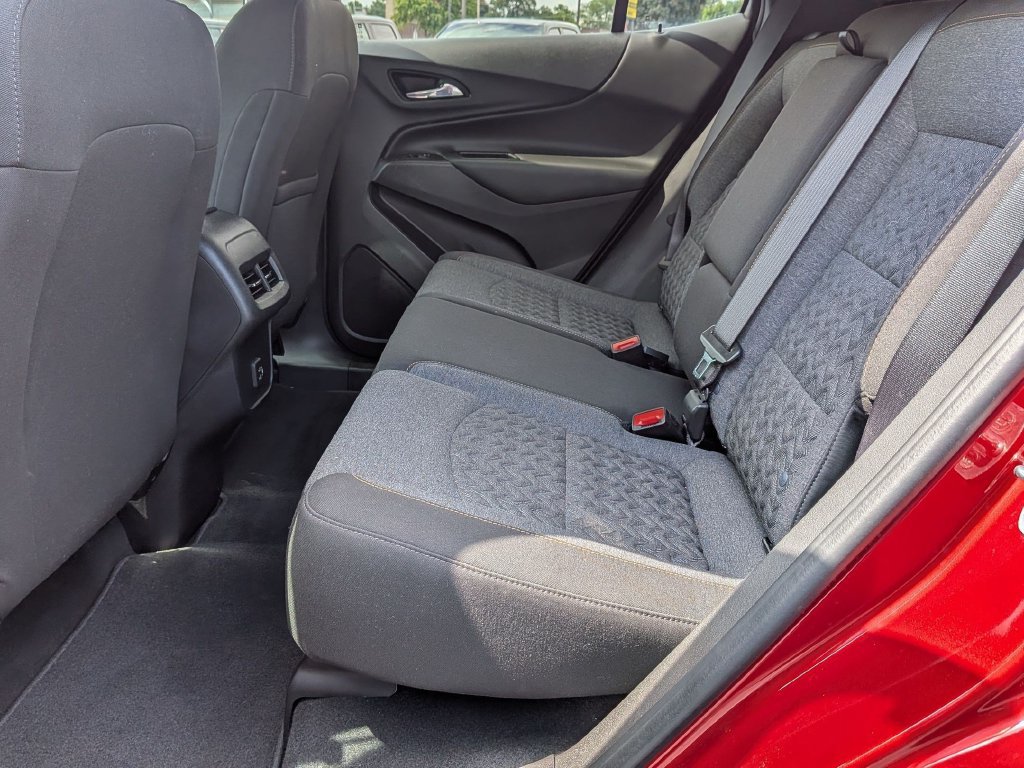 Used 2023 Chevrolet Equinox LT FWD image 22