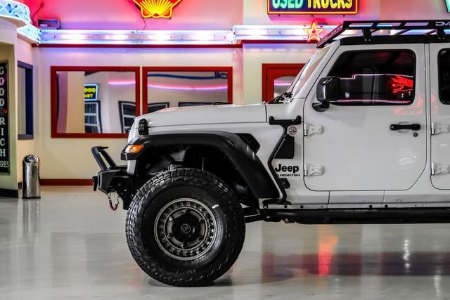 Used 2020 Jeep Gladiator Sport w/ Quick Order Package 24S AWD/4WD image 13