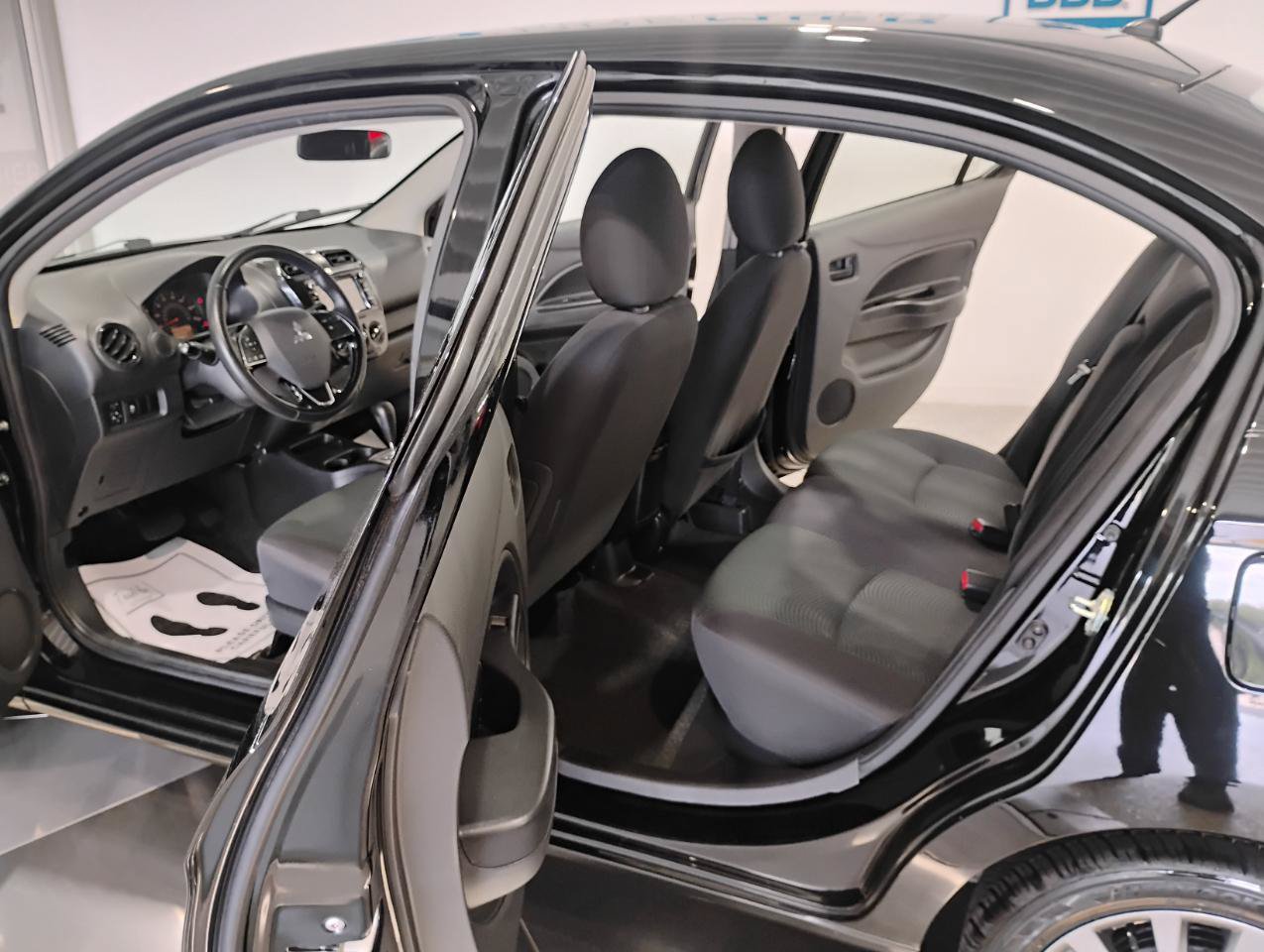 Used 2018 Mitsubishi Mirage G4 ES FWD image 30
