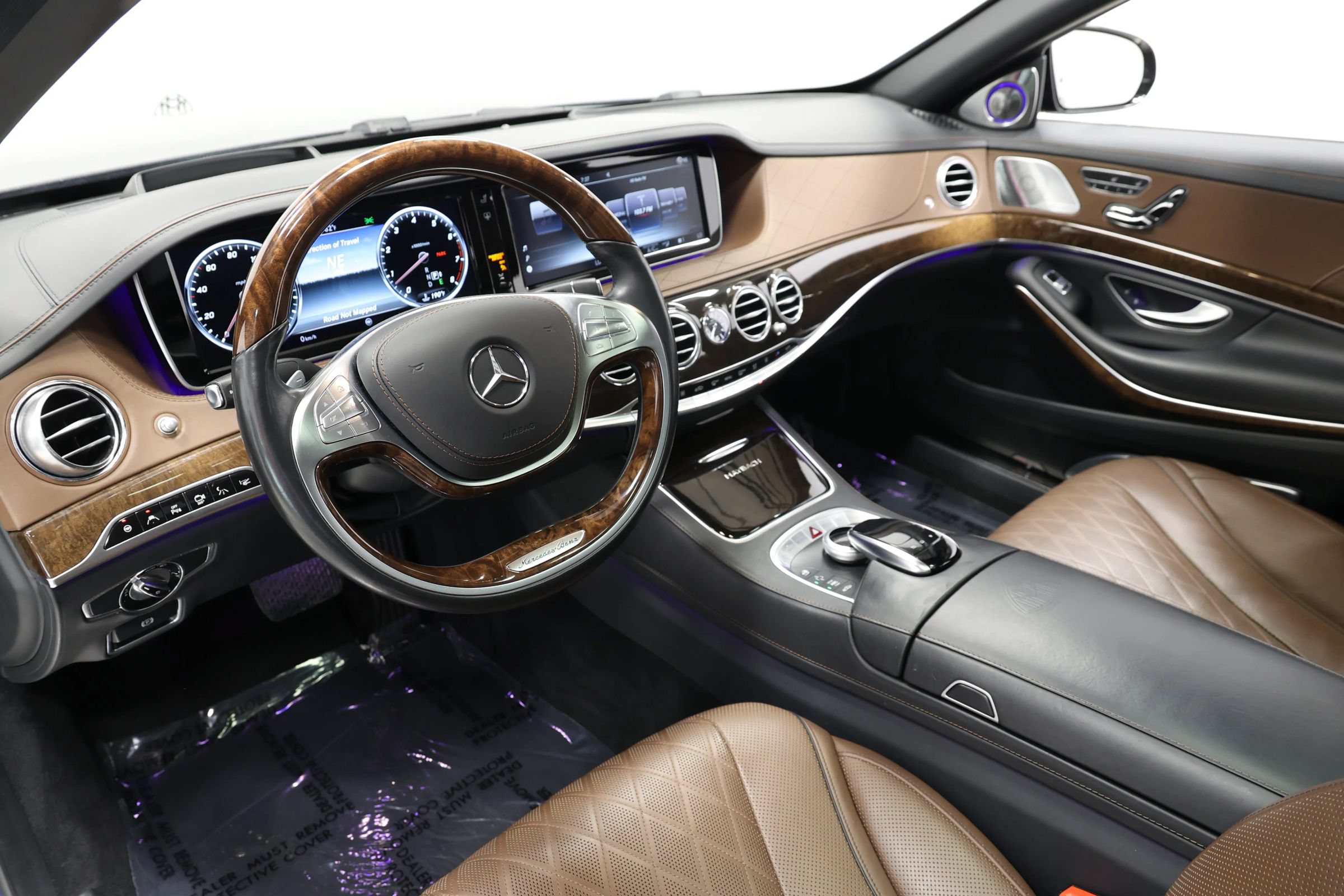 Used 2016 Mercedes-Benz Maybach S 600 image 2