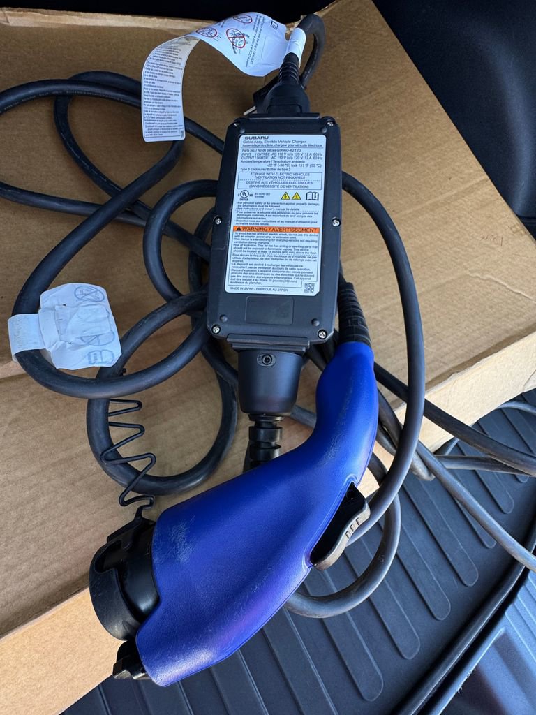 Used 2023 Subaru Solterra AWD image 12