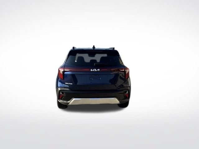 Used 2026 Kia Seltos EX FWD image 4