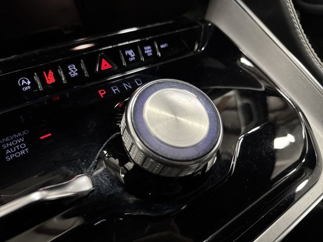 Used 2024 Jeep Wagoneer Series II image 23