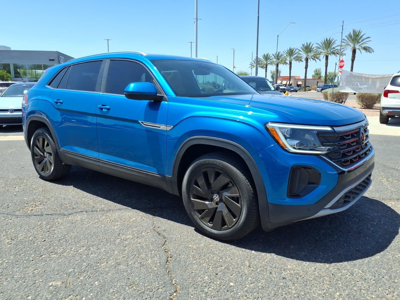 Certified 2024 Volkswagen Atlas Cross Sport SE w/ Panoramic Sunroof Package AWD/4WD image 8