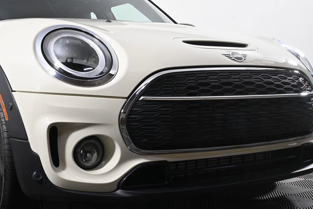 Certified 2022 MINI Cooper Clubman S w/ Driver Assistance Package image 3