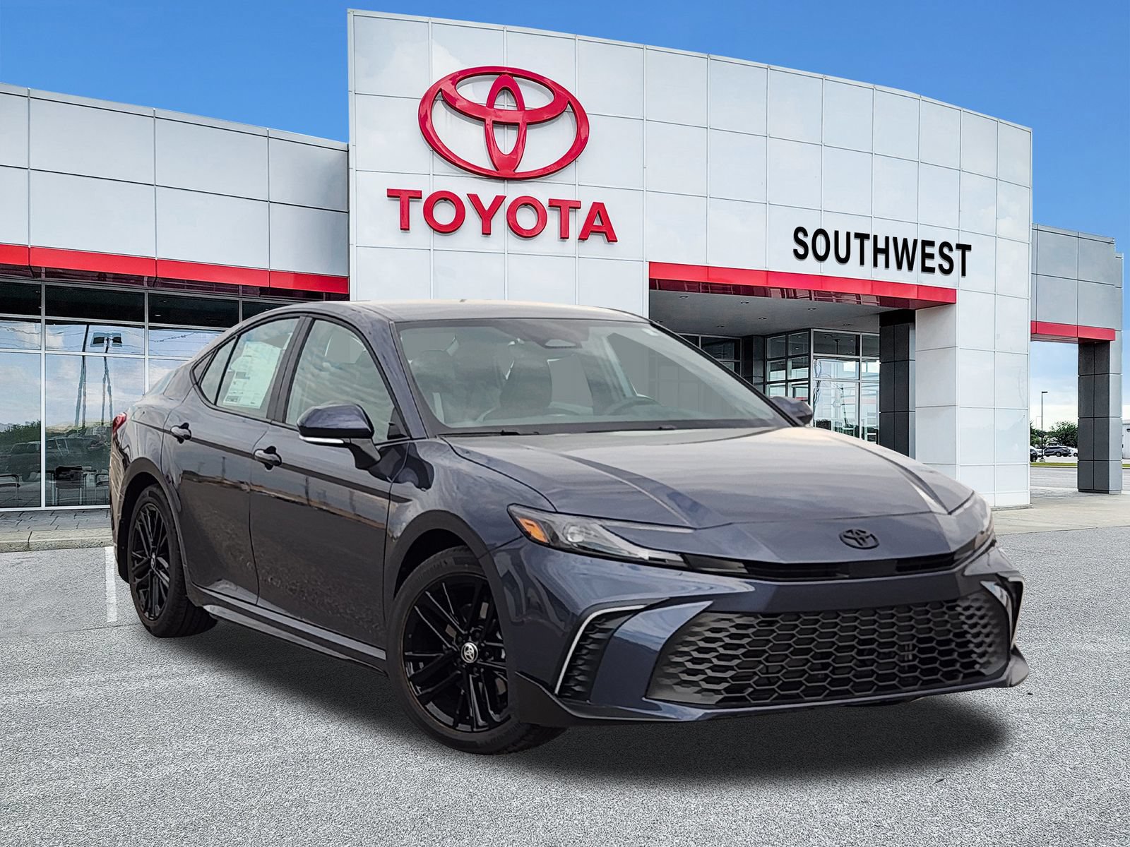 New 2026 Toyota Camry SE w/ Convenience Package