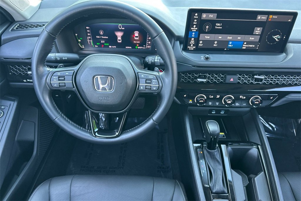 Used 2025 Honda Accord EX-L image 16