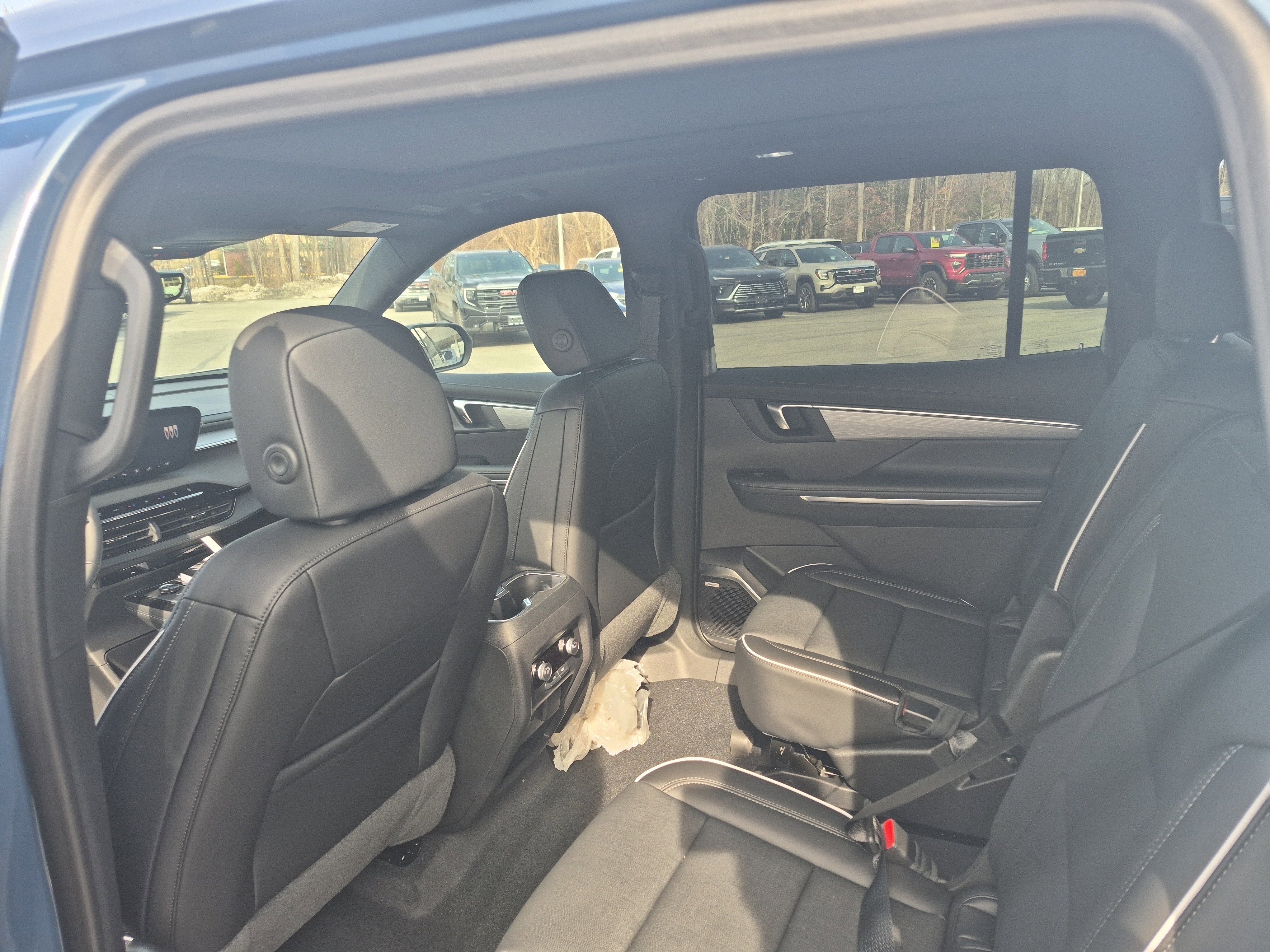 Used 2026 Buick Enclave Preferred w/ Power Package image 10