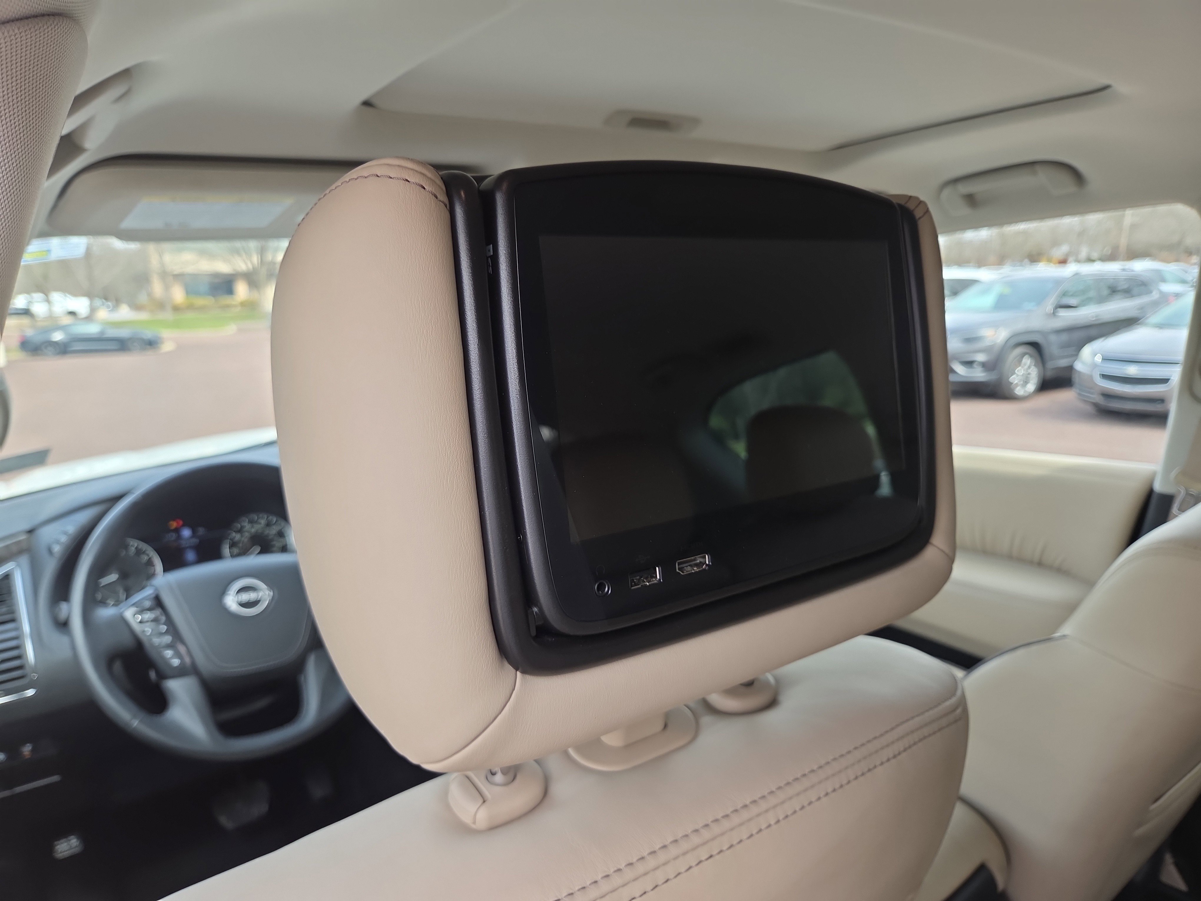 Used 2023 Nissan Armada Platinum w/ Cargo Package image 24