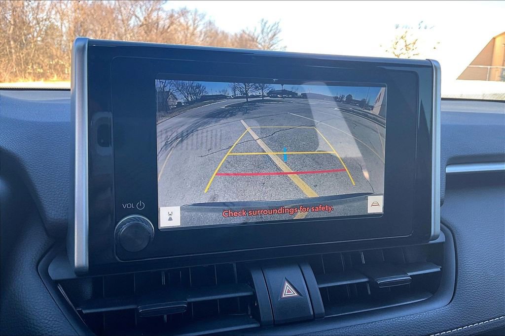 Used 2023 Toyota RAV4 XLE image 21