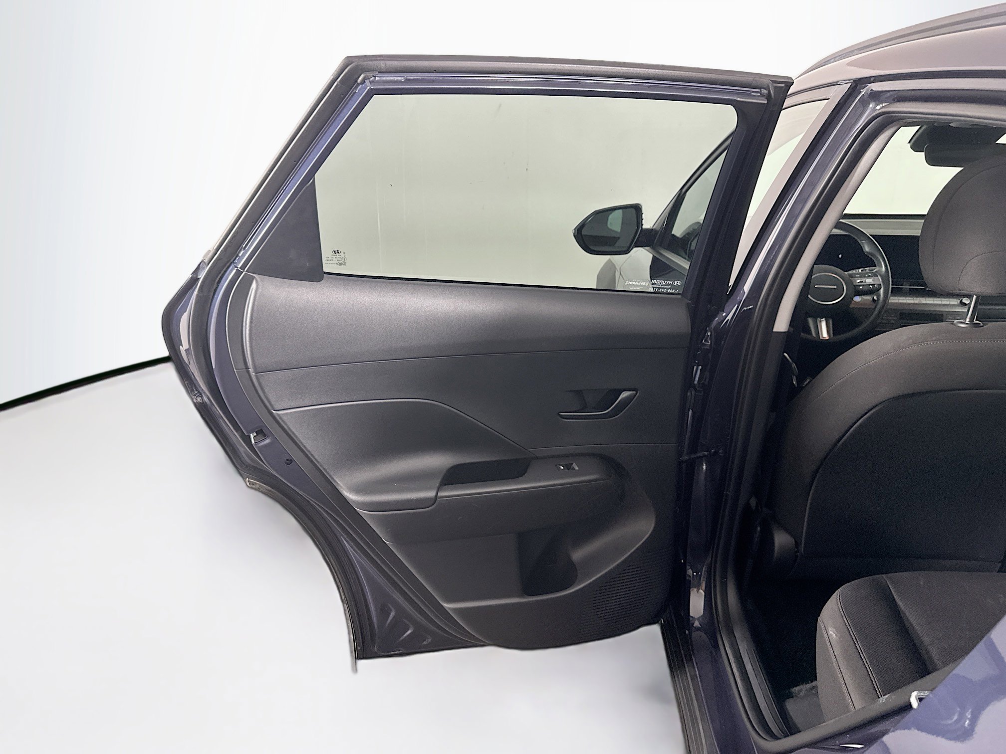 Used 2025 Hyundai Kona SEL image 25