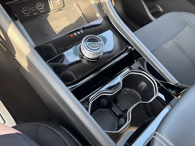 Used 2023 Jeep Grand Cherokee Laredo w/ Luxury Tech Group I image 20