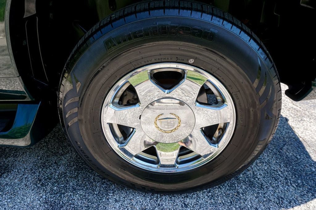 Used 2003 Cadillac Escalade AWD image 72