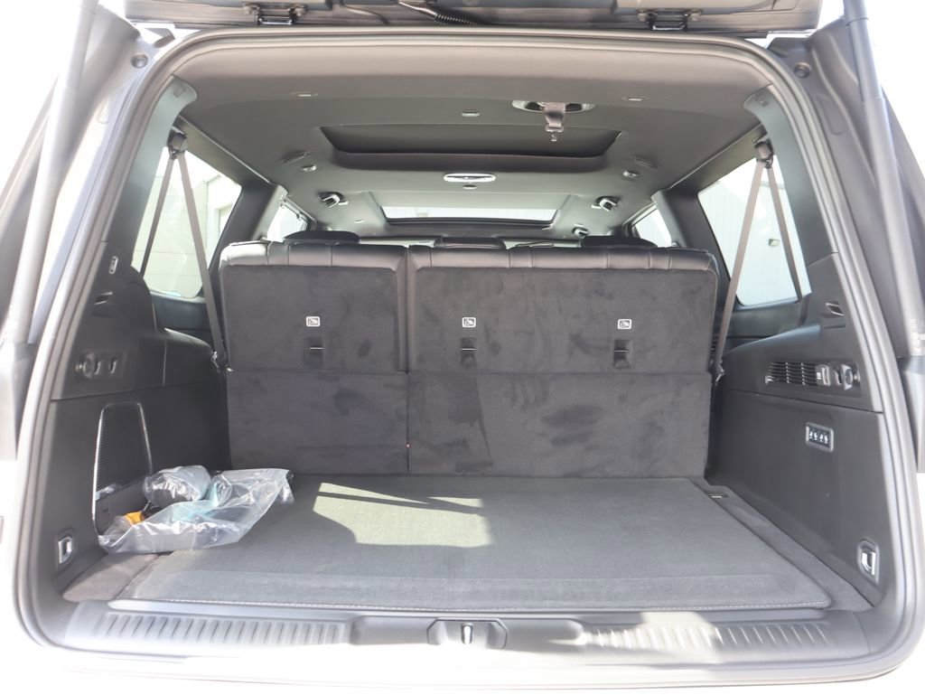 New 2026 Jeep Grand Wagoneer L Limited w/ Premium Group II image 15