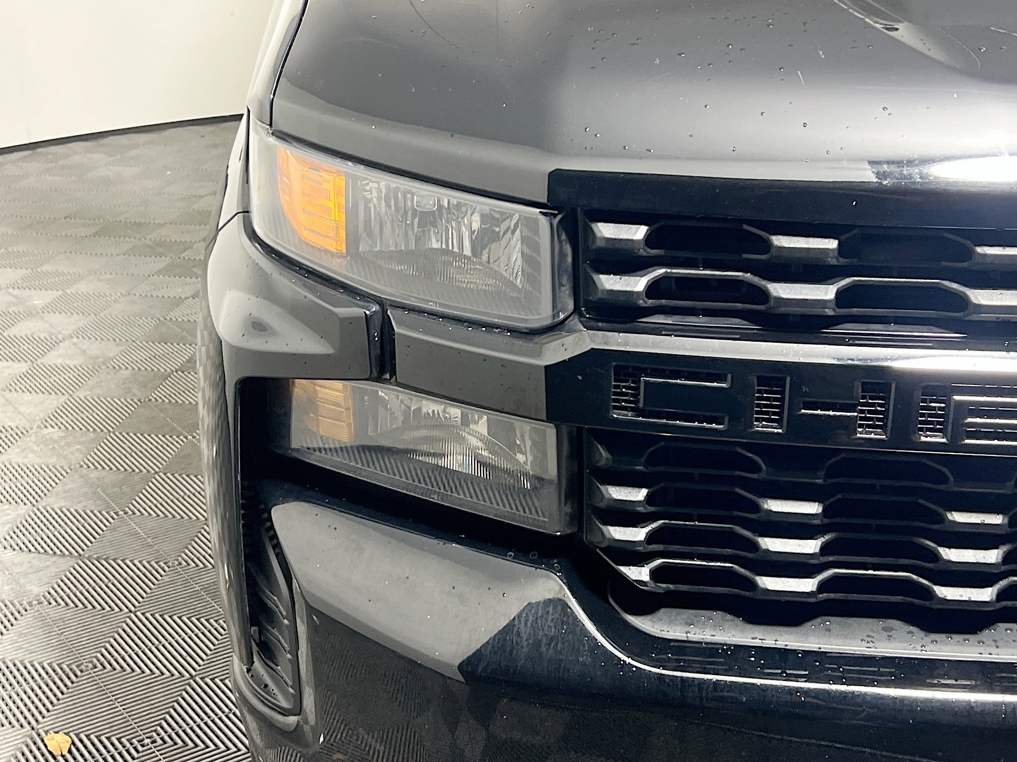 Used 2022 Chevrolet Silverado 1500 Custom image 11