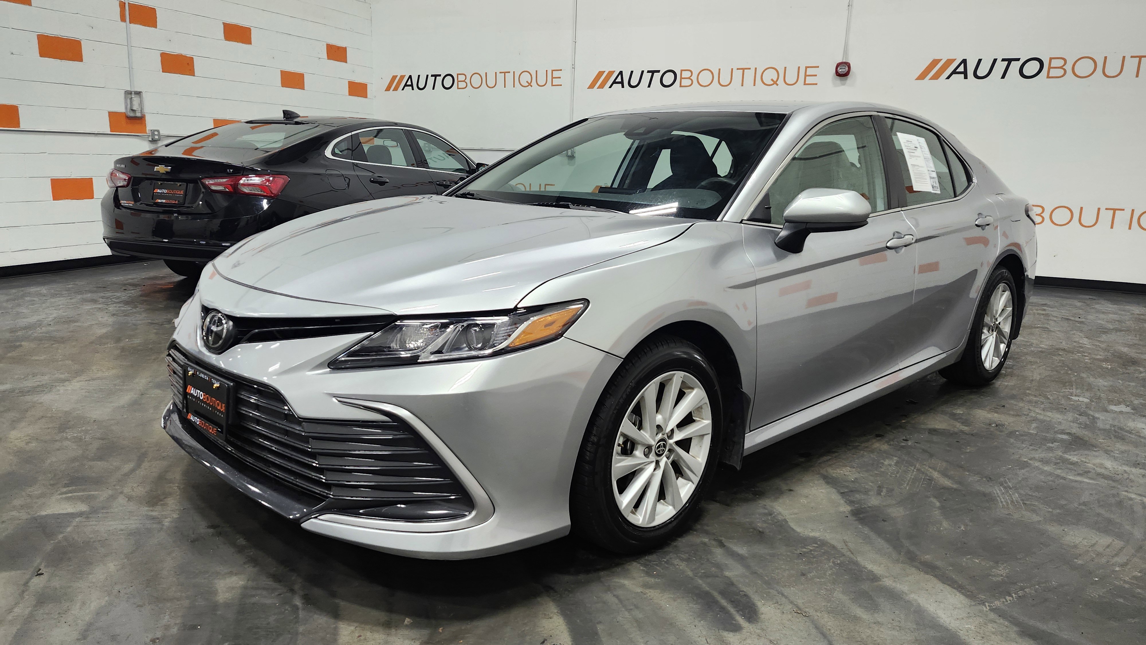 Used 2024 Toyota Camry LE image 12