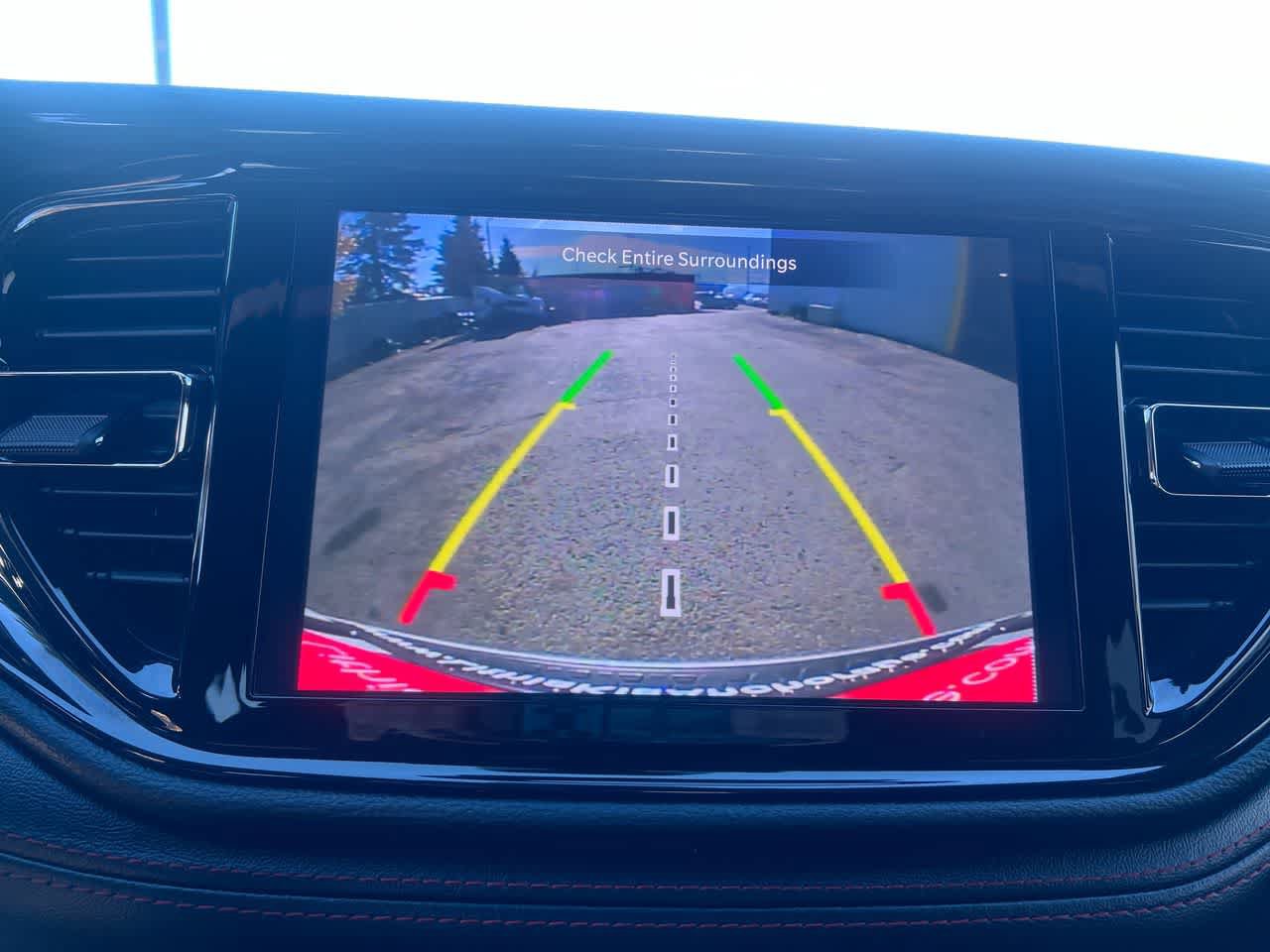Used 2025 Dodge Durango GT AWD/4WD image 17