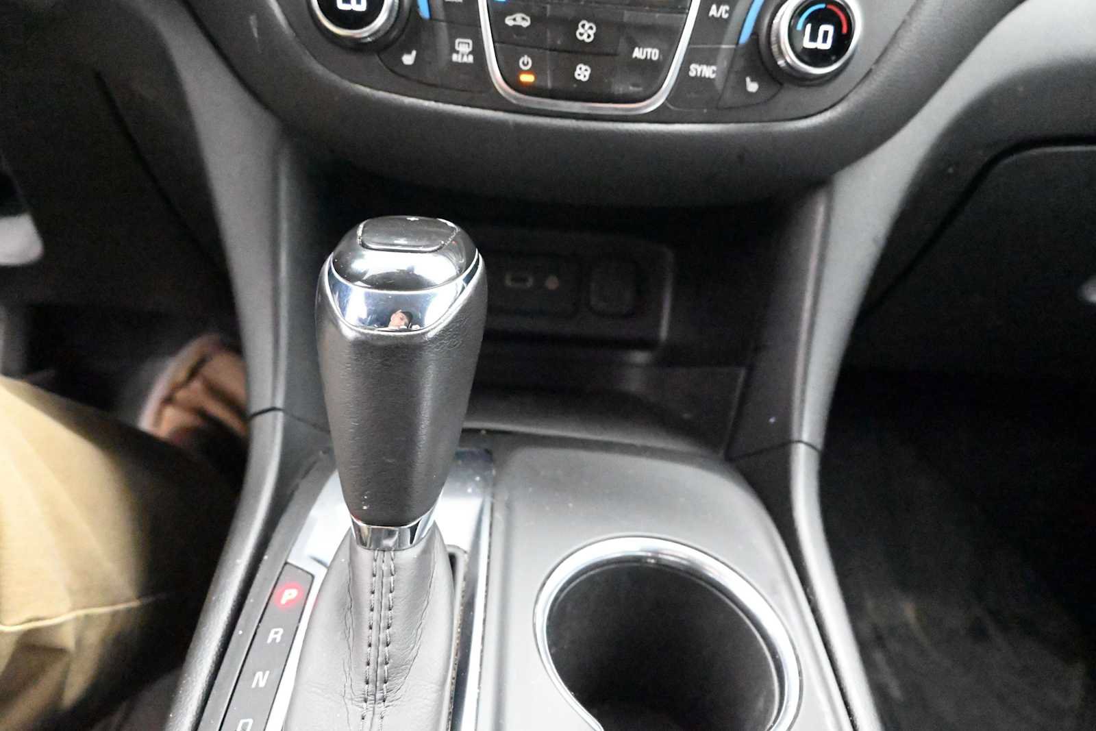 Used 2019 Chevrolet Equinox LT FWD image 26