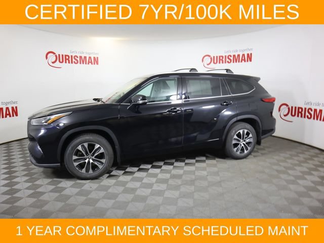 Used 2022 Toyota Highlander XLE AWD/4WD image 9