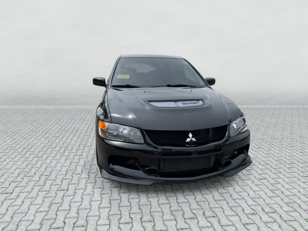 Used 2006 Mitsubishi Lancer Evolution AWD/4WD image 2