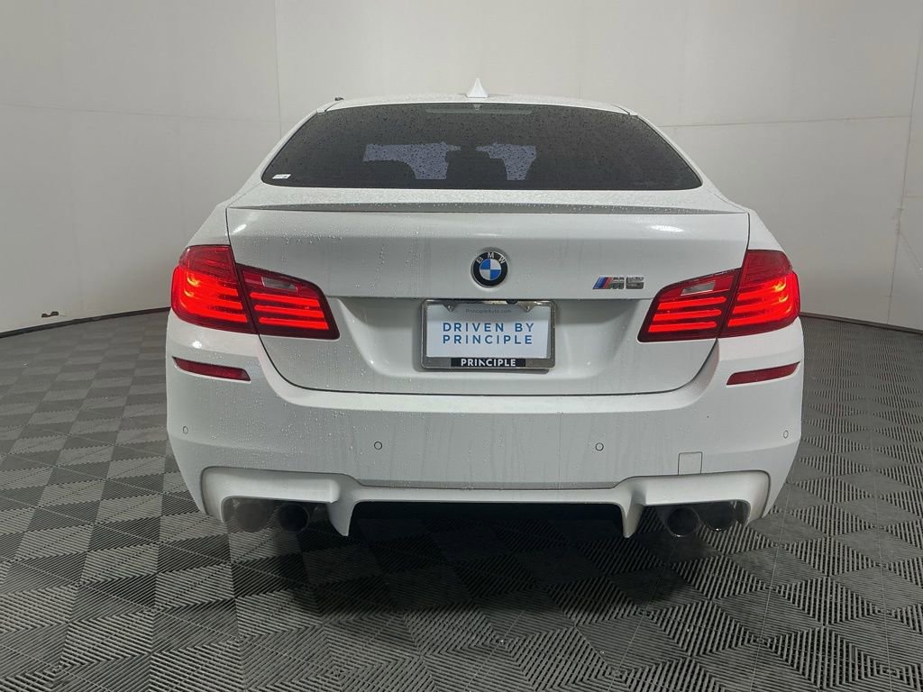 Used 2014 BMW M5 RWD image 6