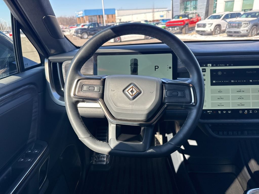 Used 2022 Rivian R1T Adventure image 16