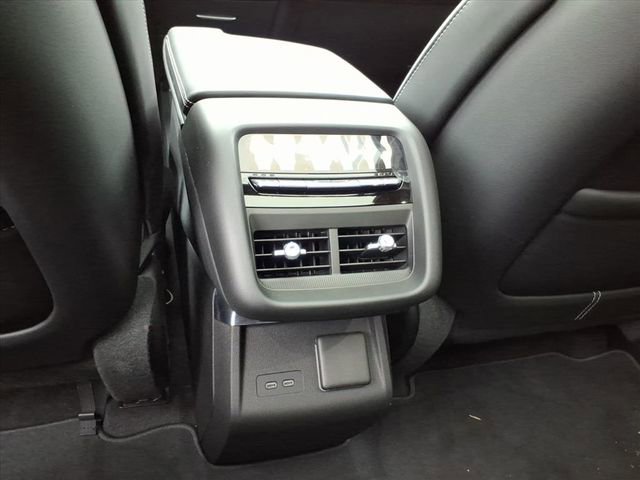 New 2026 Cadillac Lyriq V AWD/4WD image 15