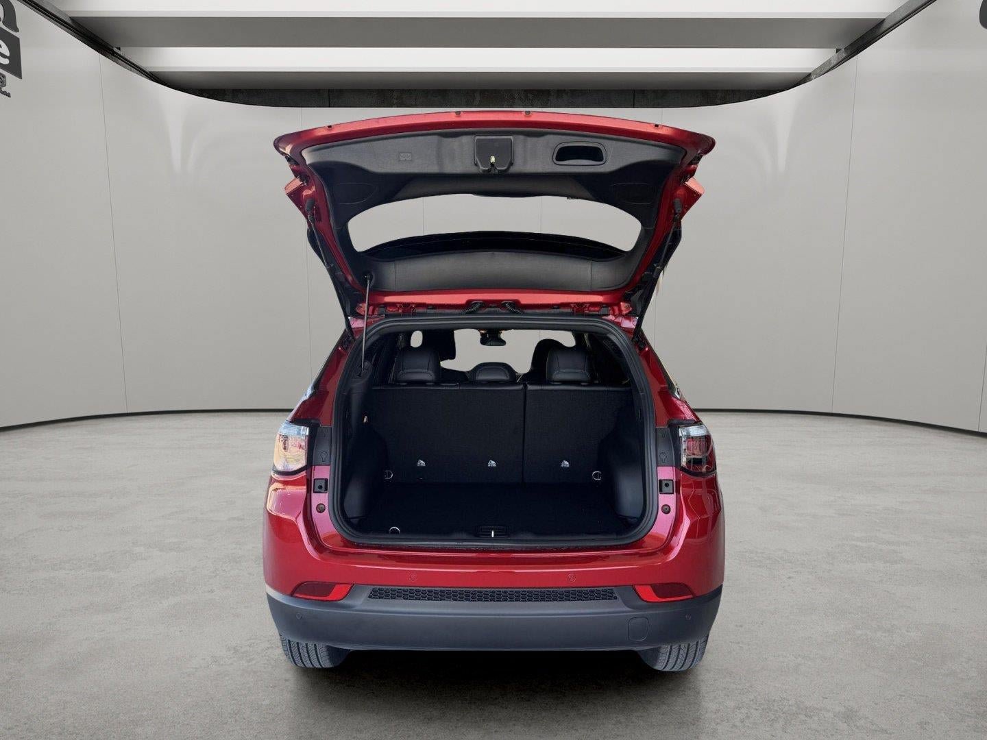 New 2026 Jeep Compass Limited AWD/4WD image 7