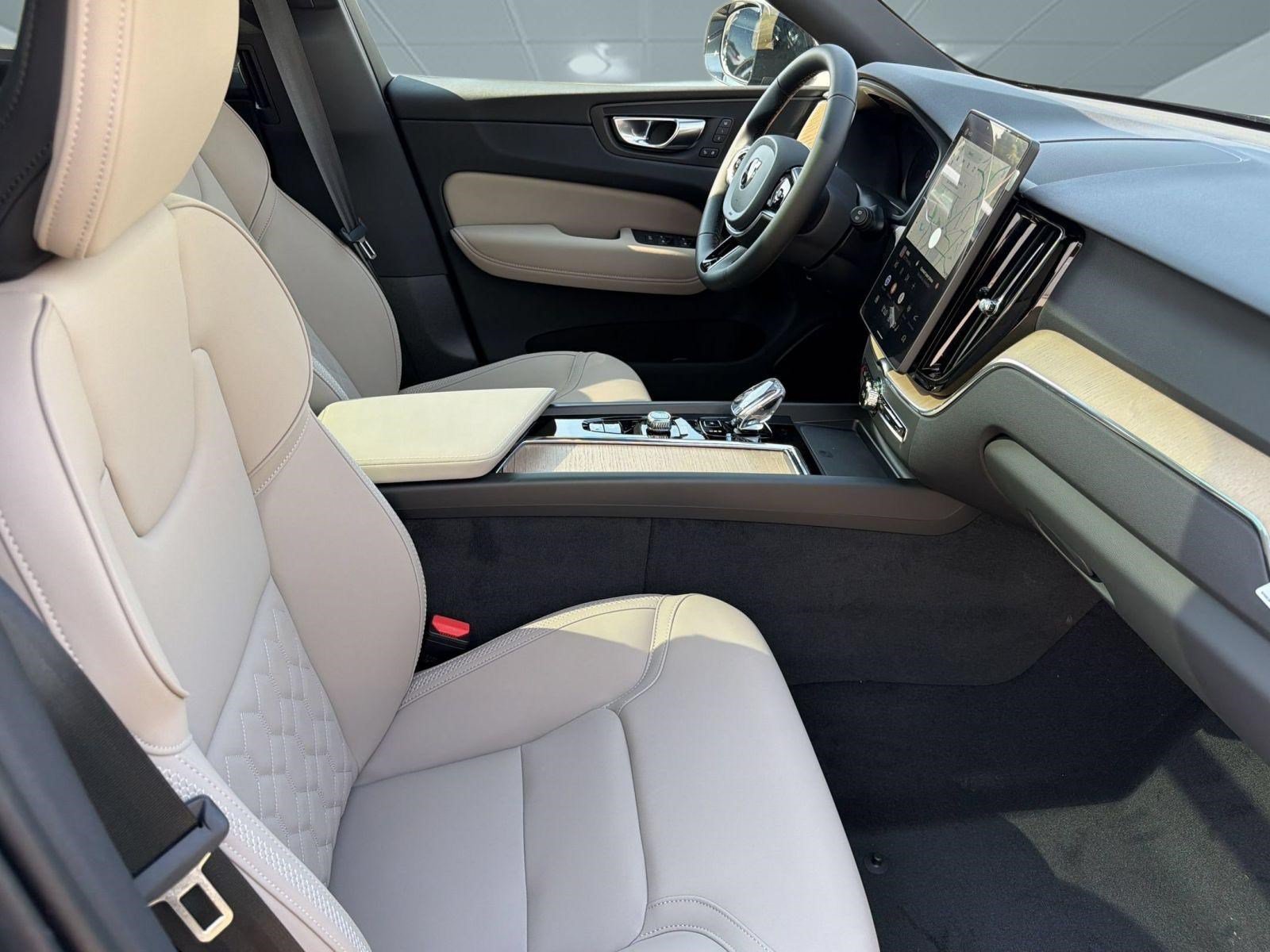 New 2026 Volvo XC60 B5 Plus w/ Climate Package AWD/4WD image 22