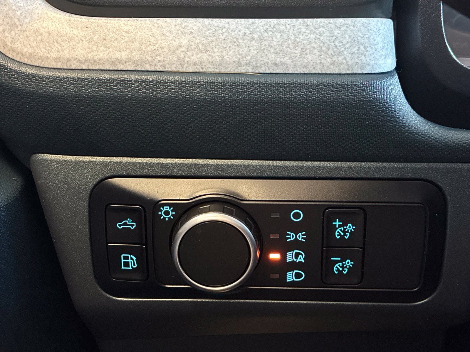 Used 2024 Ford Maverick XLT FWD image 16