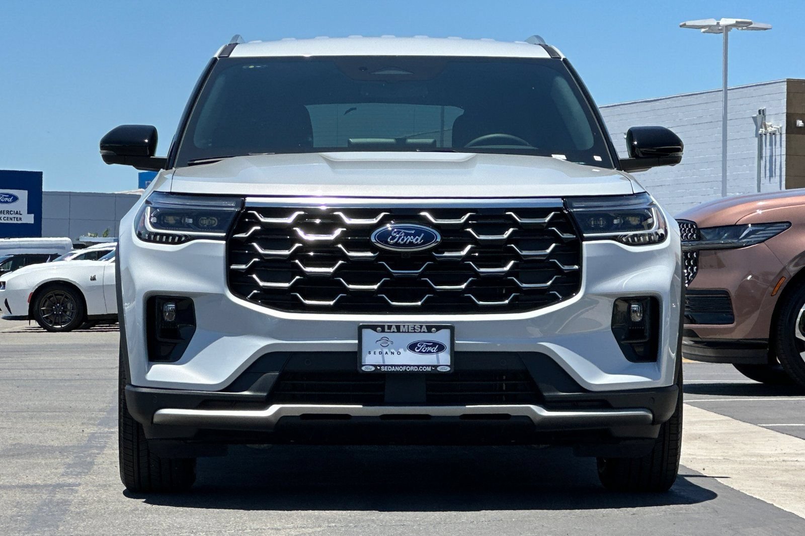 New 2026 Ford Explorer Platinum RWD image 8