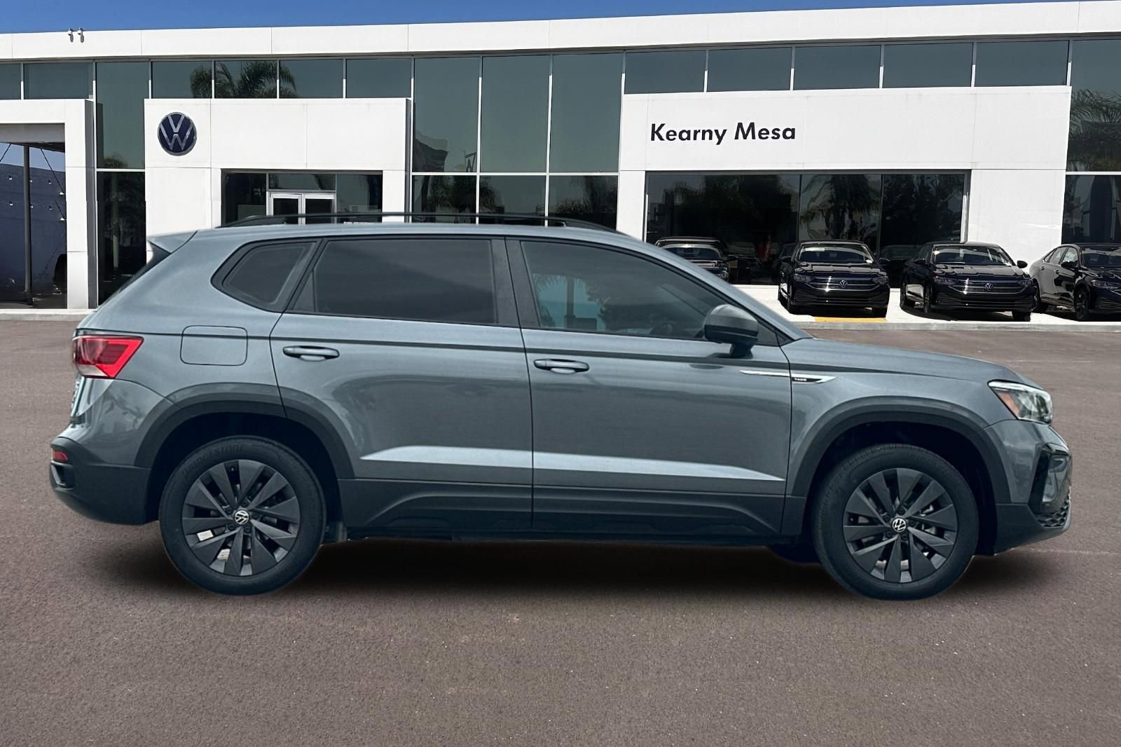 Used 2023 Volkswagen Taos S FWD image 3